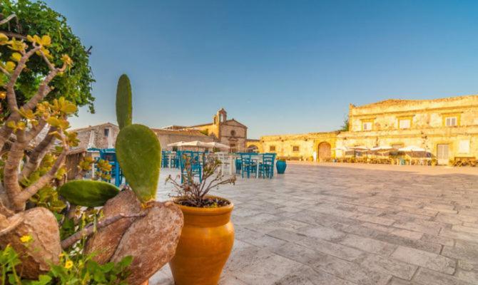 Squisita Home Noto Buitenkant foto